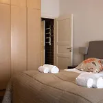 2Ndhomes Luxury Helsinki Center 2Br Apartment With Sauna